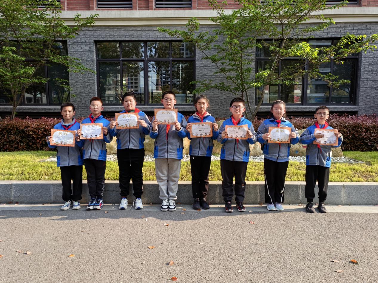 20240409闪闪陶娃秀2024年春季社会实践之星(1)_html_m442cc399.jpg
