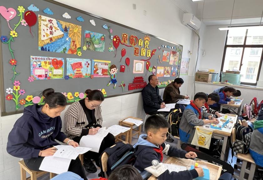 【知行晓庄】会观察 会表达 会思考​——记“小先生制下小学数学自动课堂构建的实践研究”课题组活动