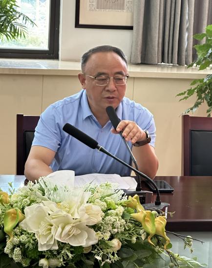 师徒结对传薪火 携手共进谱华章_html_m7a76ba65.jpg