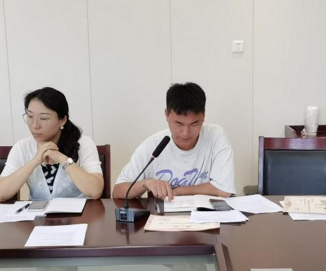 教研组会议新闻稿（照片）_html_m55344523.jpg