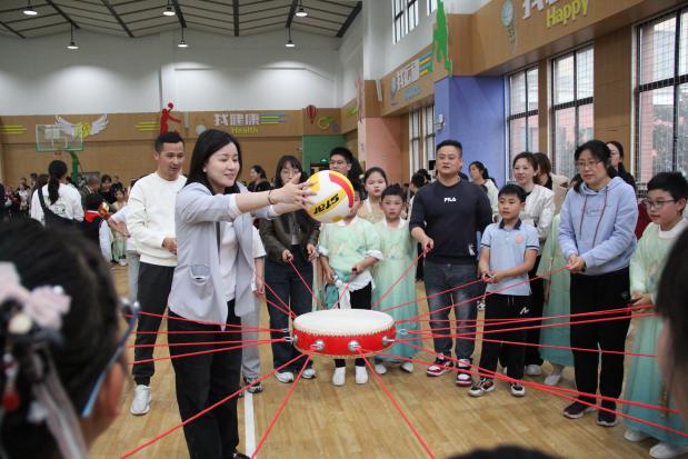 20240430 十岁成长仪式(1)_html_m40e1abae.jpg