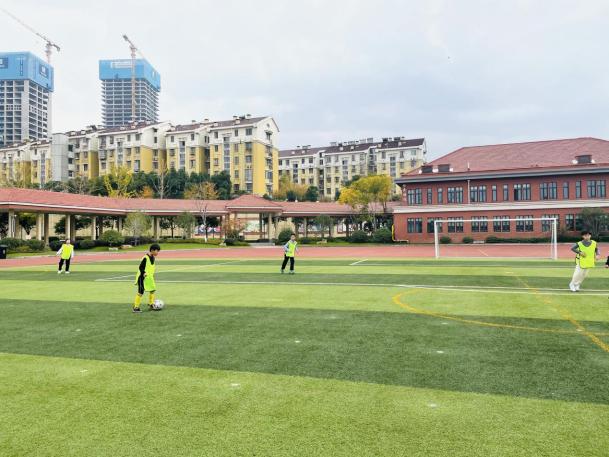 晓庄小学“校长杯”足球班级联赛赛程报道（三）_html_7779de85.jpg