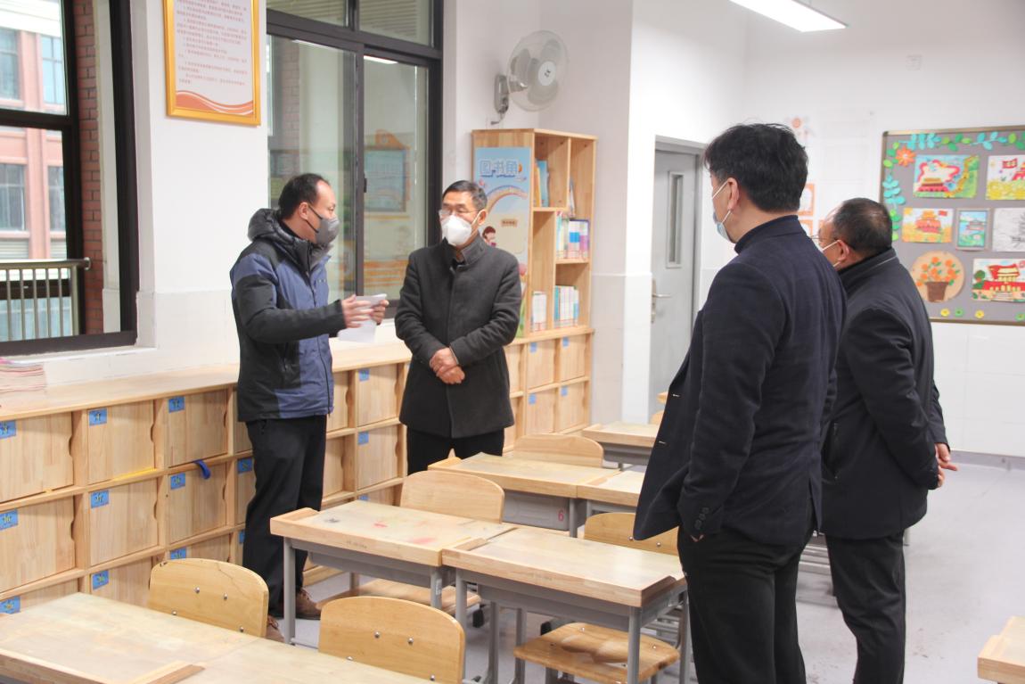 2022.12.16书香智慧校园验收新闻稿_html_m4dc0a270.jpg