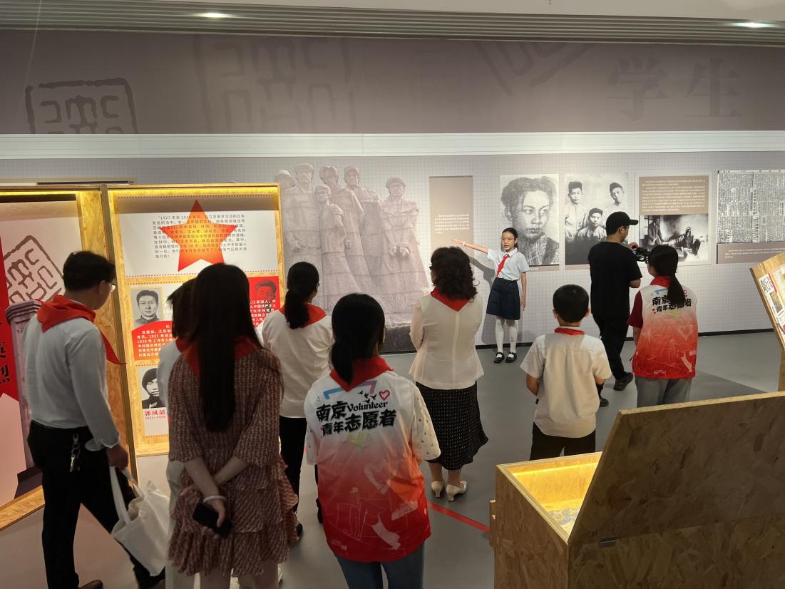 红领巾讲解员训练营活动(1)_html_25f5e7f1.jpg