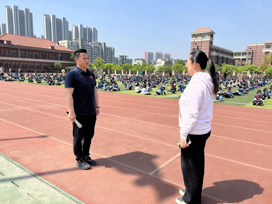 2023.4.27消防疏散演练报道_html_47436c27.jpg