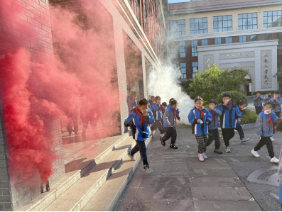 【知行晓庄】“全民消防  生命至上”——晓庄小学（行知校区）消防应急疏散演练报道