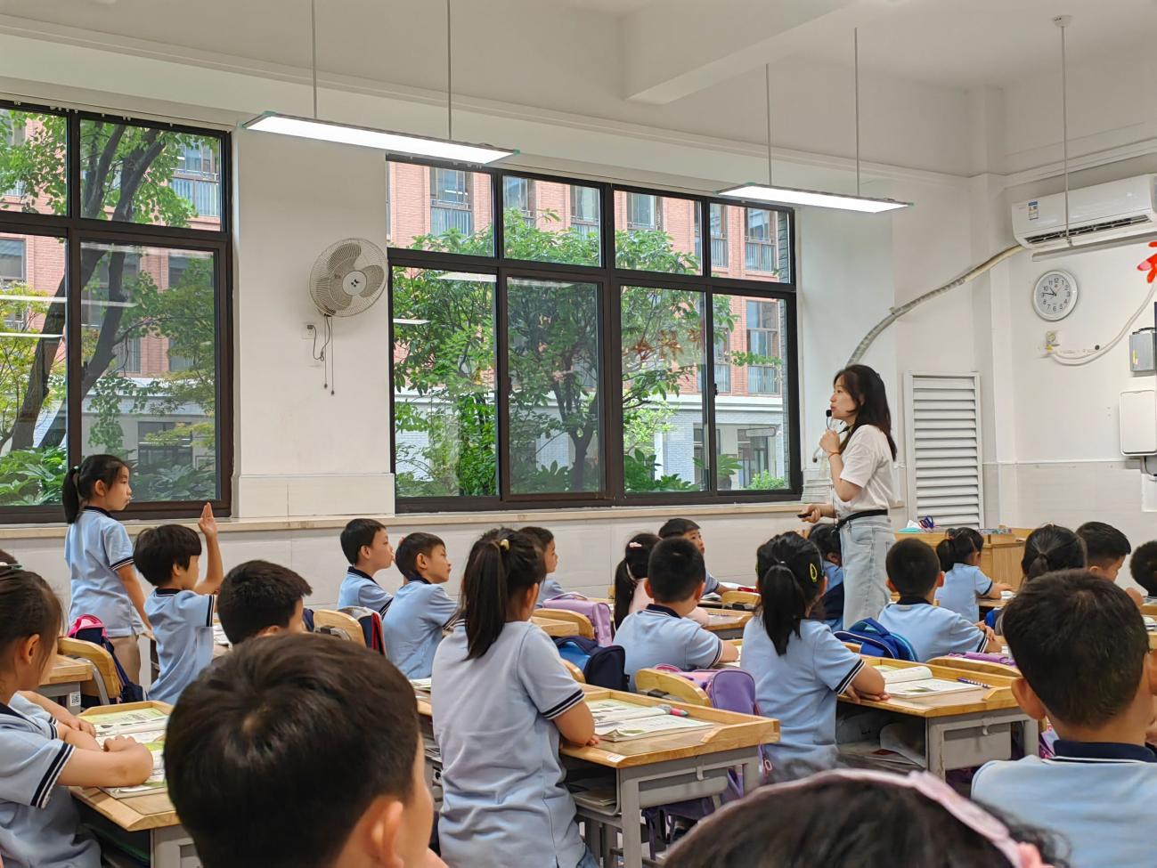 南京市晓庄小学语文校本研修活动（一）(2)_html_m6492e849.jpg
