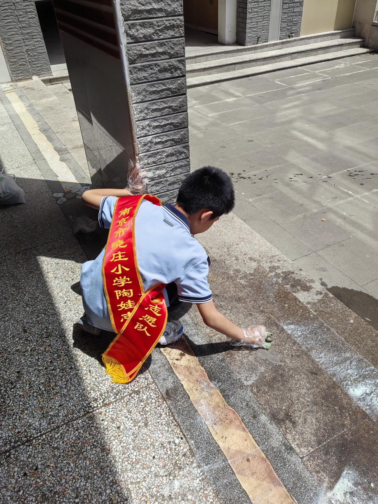 2025.5劳动周新闻(1)_html_21ffa081.jpg