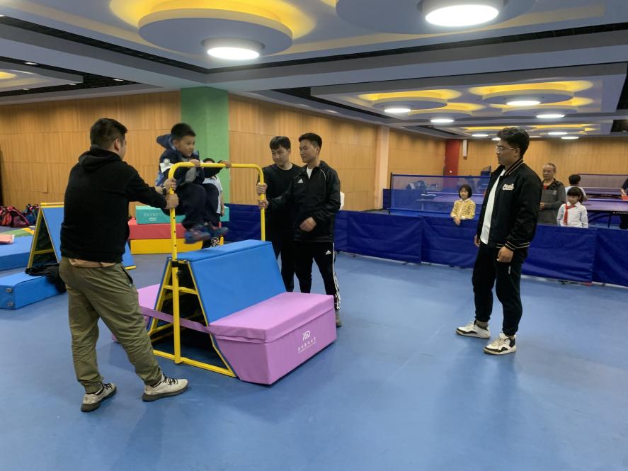 启发20231101（体育）式教学法在体适能教学中的应用—南京市晓庄小学体育组校本研修活动(1)_html_m4abf6009.jpg
