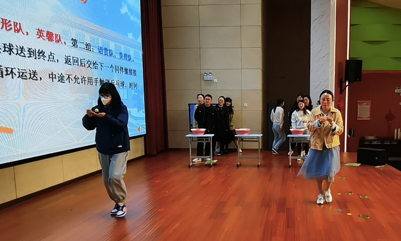 采撷书香前行，悦享你我心灵(3)(1)(1)_html_3368125e.jpg