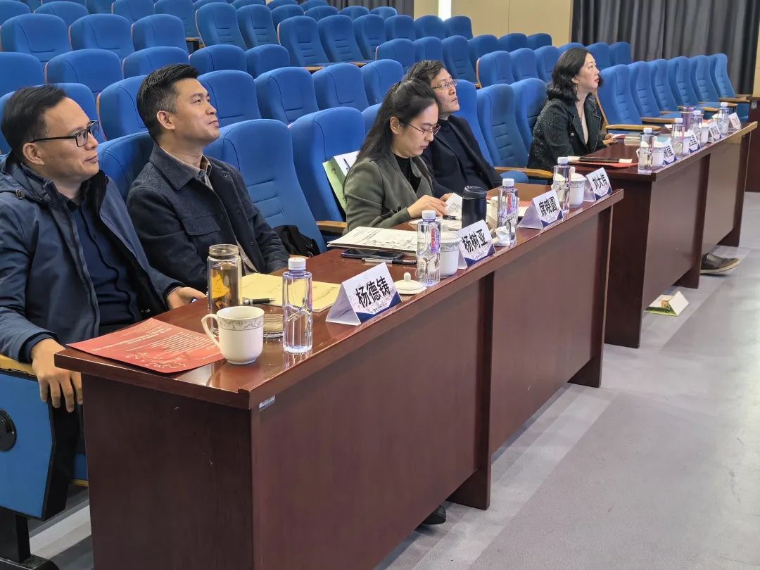 【金立义名师工作室】汉字中的红色记忆 ——金立义名师工作室参加江北新区联袂教研活动