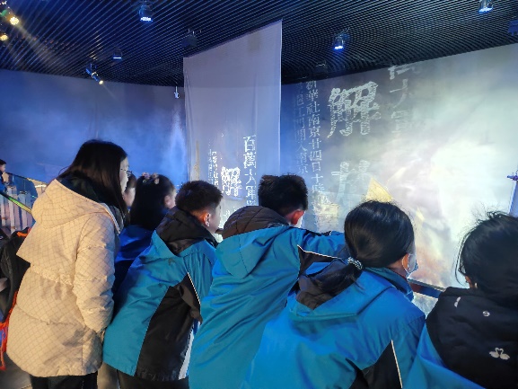 20240207   12.追寻红色足迹 树立远大理想_html_1d980b9b.jpg