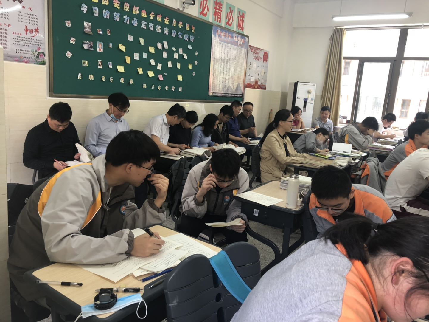 数学听课交流.jpg