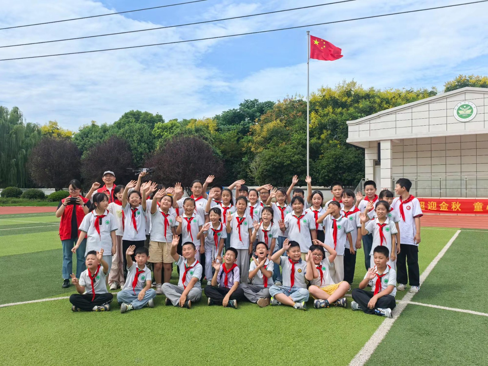 896d0ad075764522bbe6a46aada60f7f.jpg 896d0ad075764522bbe6a46aada60f7f.jpg