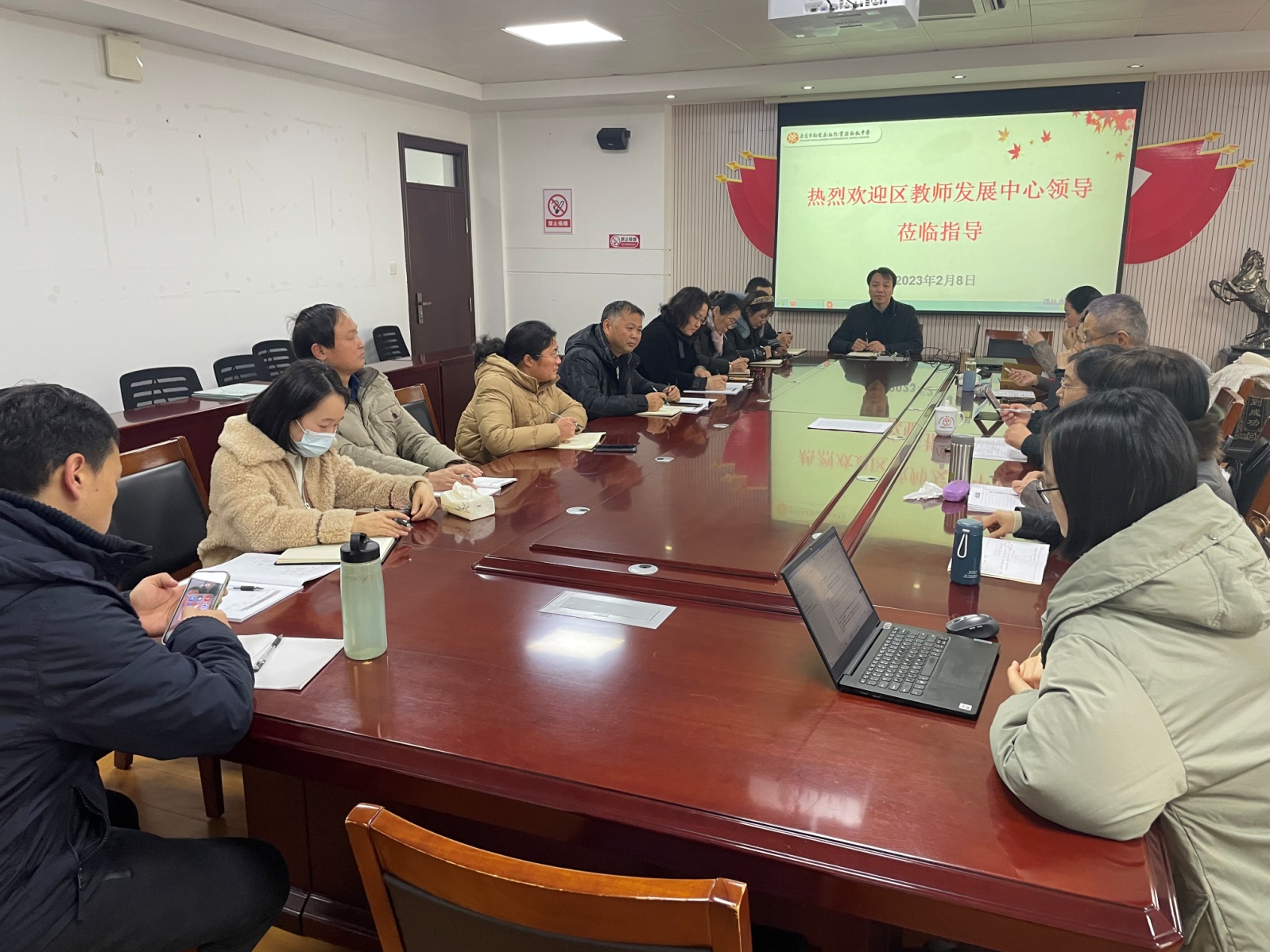【融进实园】教研促成长 携手共奋进——热烈欢迎栖霞区教师发展中心领导莅临我校指导_html_2e8e6a3d.jpg