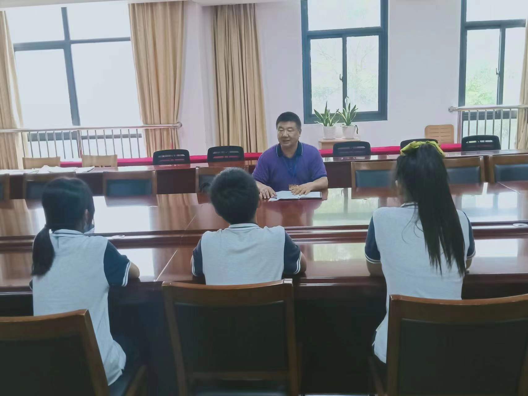 【融进实园】“双减”政策严落实督导检查促提升——栖实尧化“双减”背景下中小学校“考试管理”专项督导_html_m19e56182.jpg