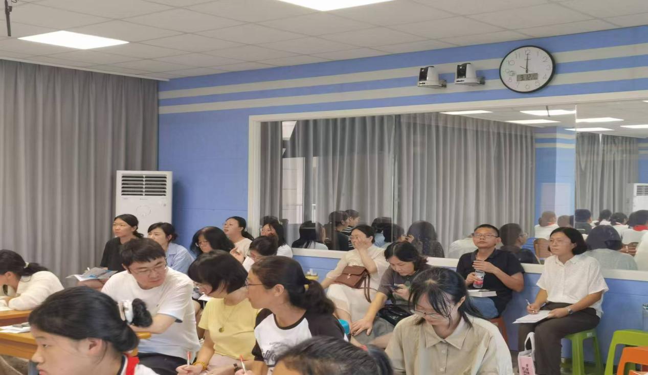 打造务实有效的语文课堂教学模式 (1)_html_ceb647a.jpg