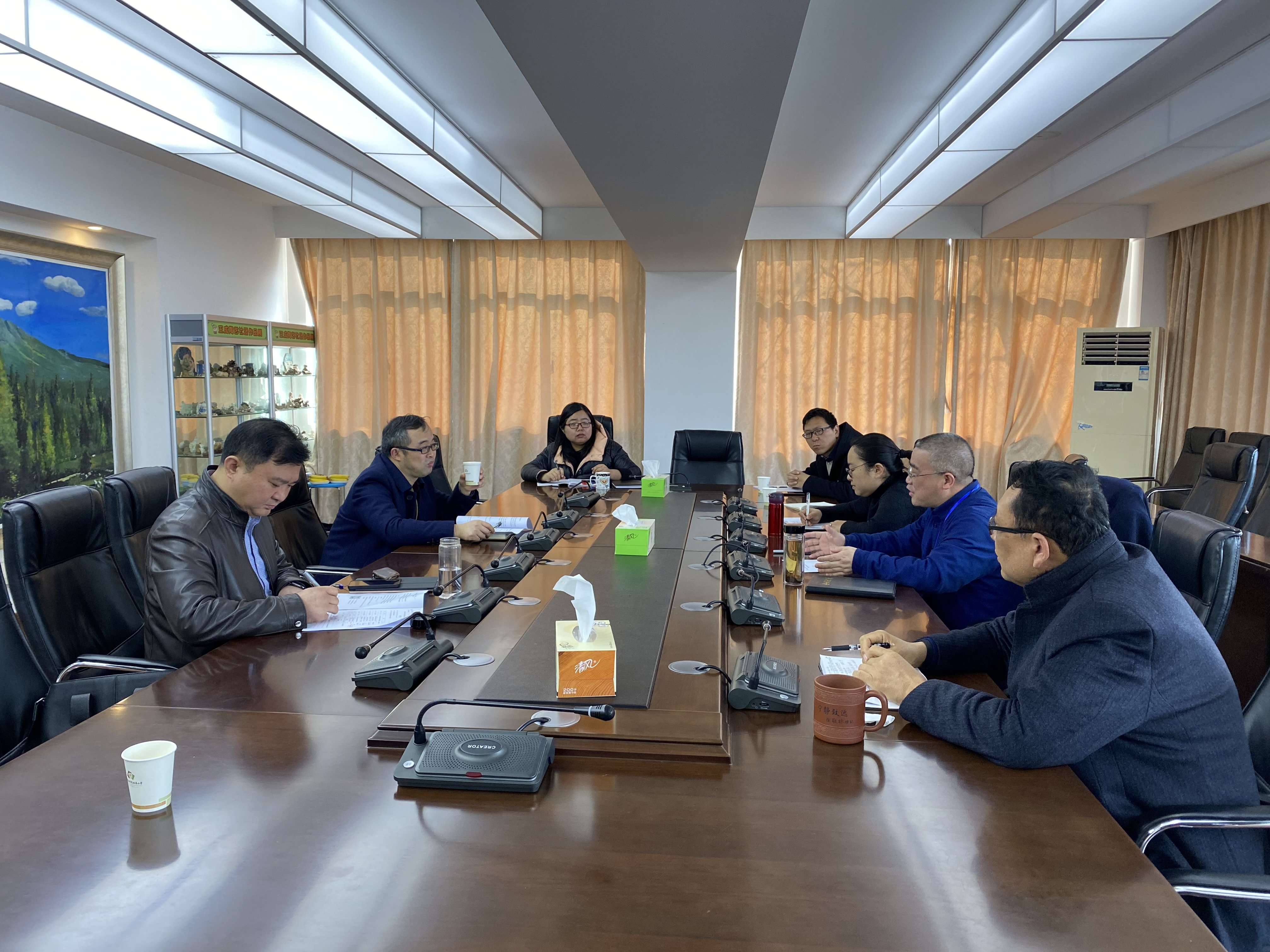 0302我校召开市前瞻性项目结项筹备指导会_html_m514ce242.jpg