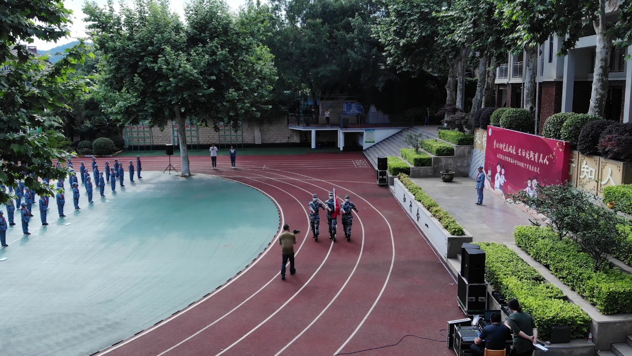 童心向党展风采 生活实践育真人_html_62f41653.jpg