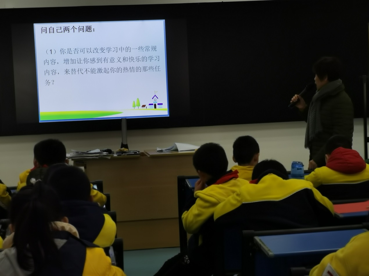 沐浴阳光 自我绽放_html_654be0d1.jpg