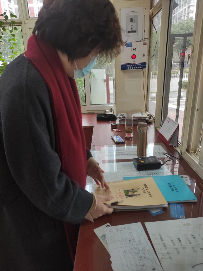 【丁香汉声·责任督学】南京市丁家庄小学“开学工作”专项督导侧记_html_17f78f7f.jpg