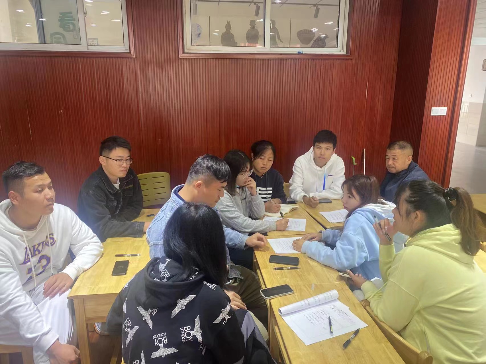 综合学科集体备课报道_html_m62cca85a.jpg