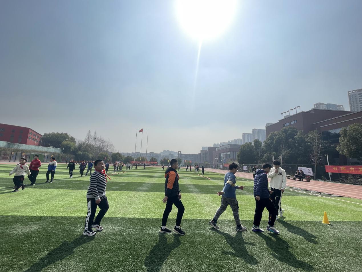 大课间_html_1e91777c.jpg