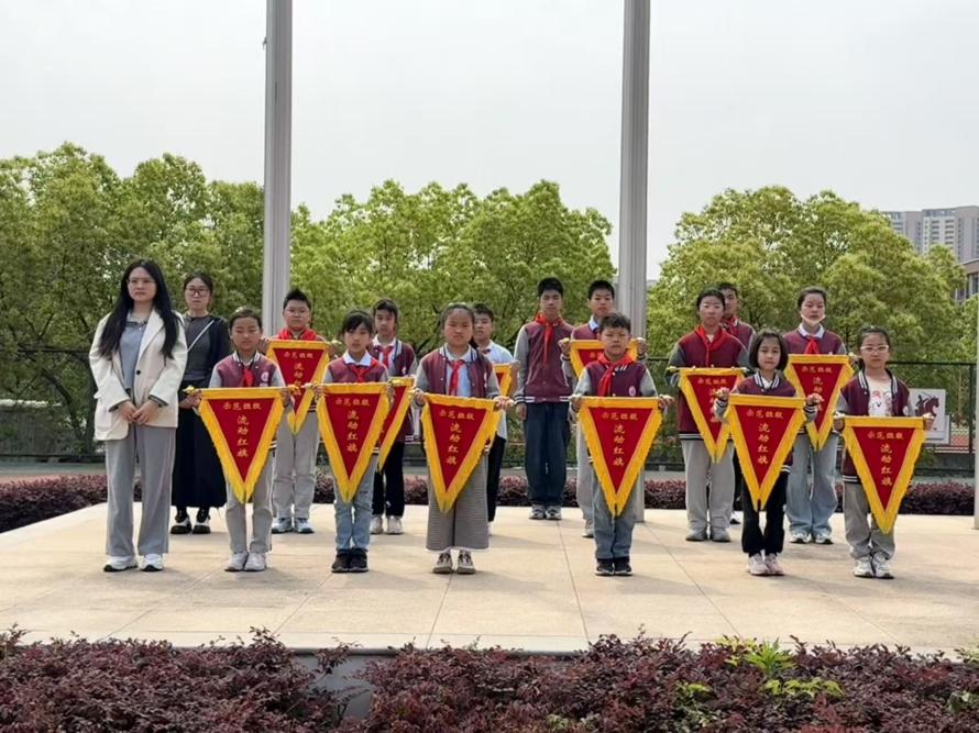 丁香汉声 学生成长营_html_5678ffeb.jpg