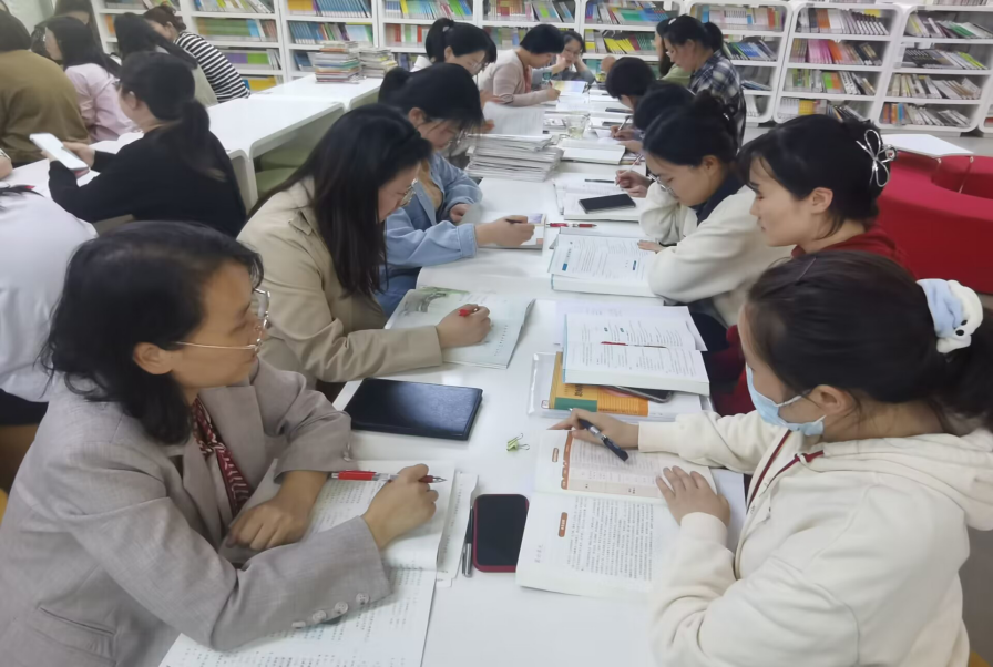 丁小语文备课活动  韦淑芳_html_255148cf.png