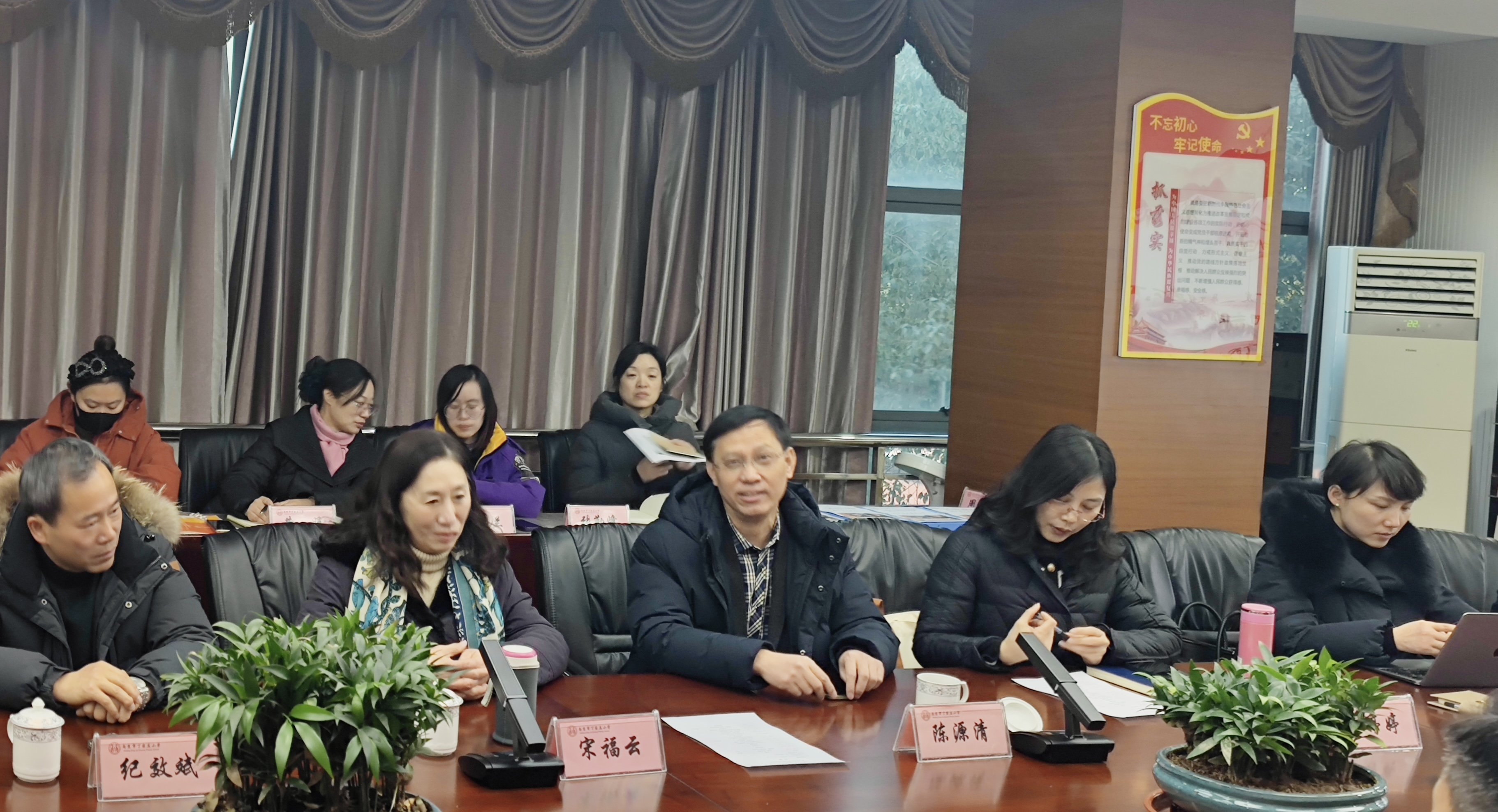 12.21新闻稿融合_html_357f277f.jpg