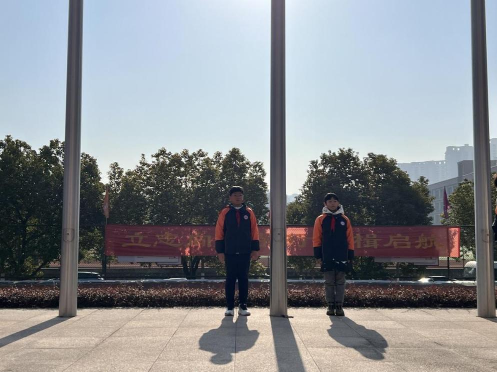 童心畅想 喜迎元旦(2)(1)_html_m7f2663fd.jpg