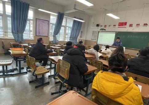 开学将至，备课先行_html_1f3b83d0.jpg