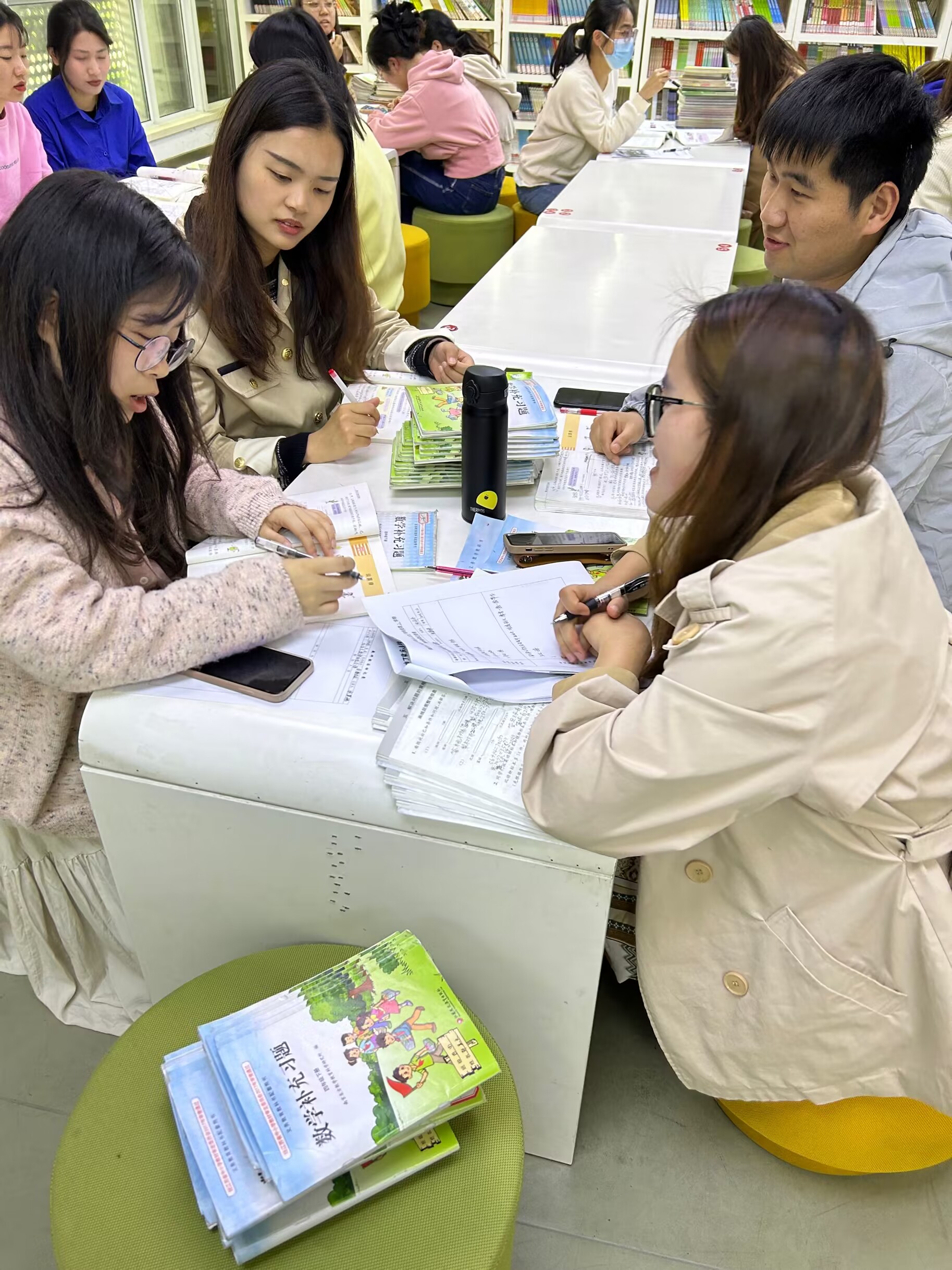 集思广益  提高教学效率（杨婷钰）_html_600d7ed.jpg