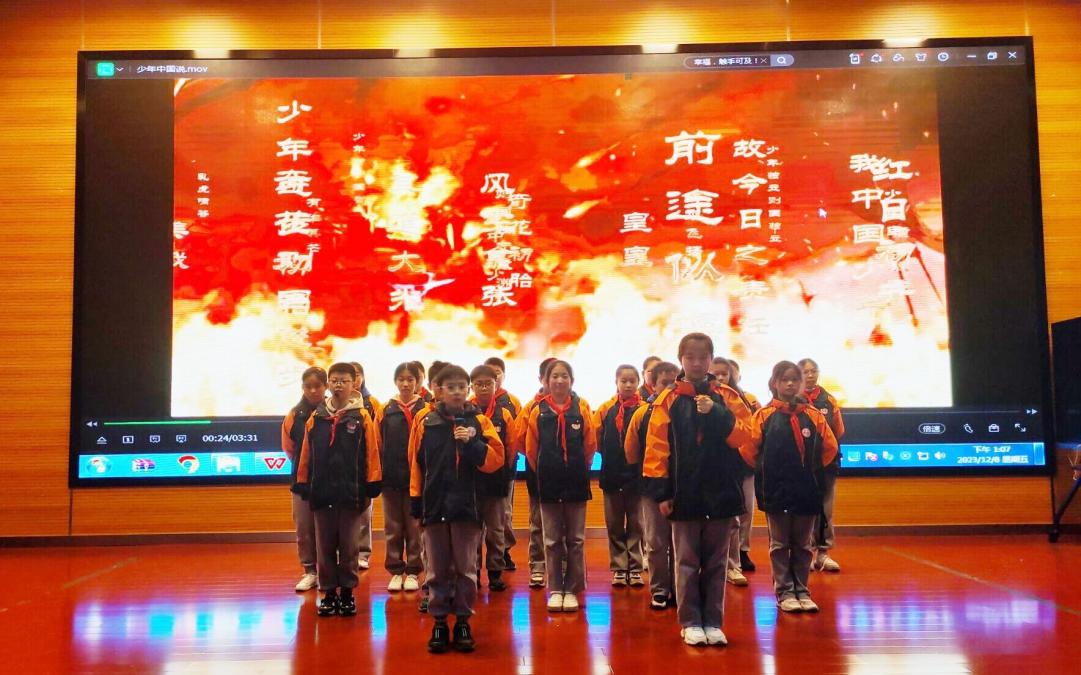 六年级诵读比赛报道(1)_html_m6bbbcf33.jpg