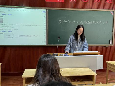 【丁香汉声·教学】数学组阶段性质量分析报道_html_75293a7f.jpg