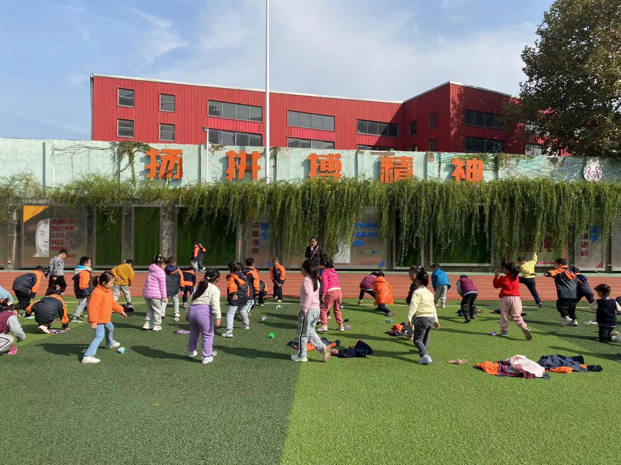 视导报道_html_m13f70b0e.jpg