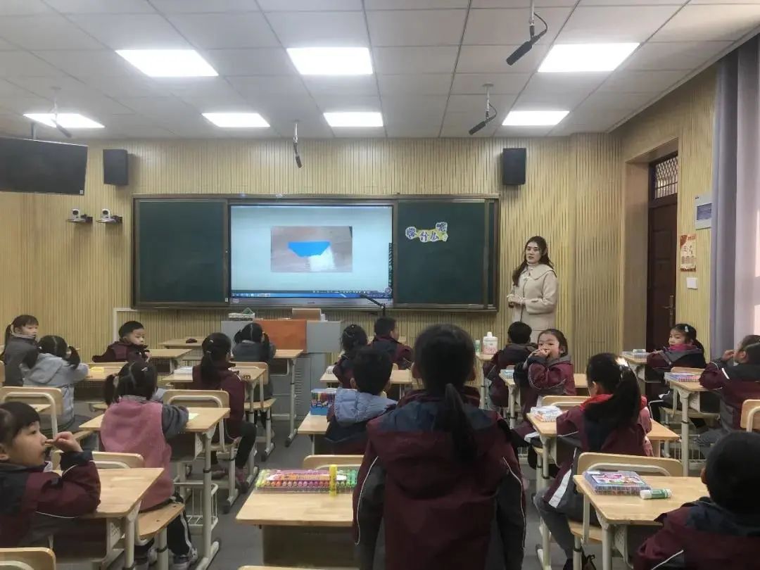 12月教学科研_html_53508e6e.jpg