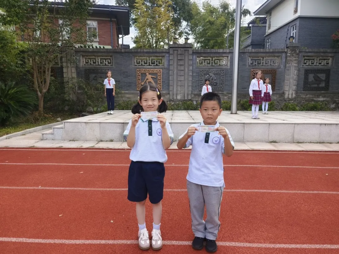 图片4.png 图片4.png