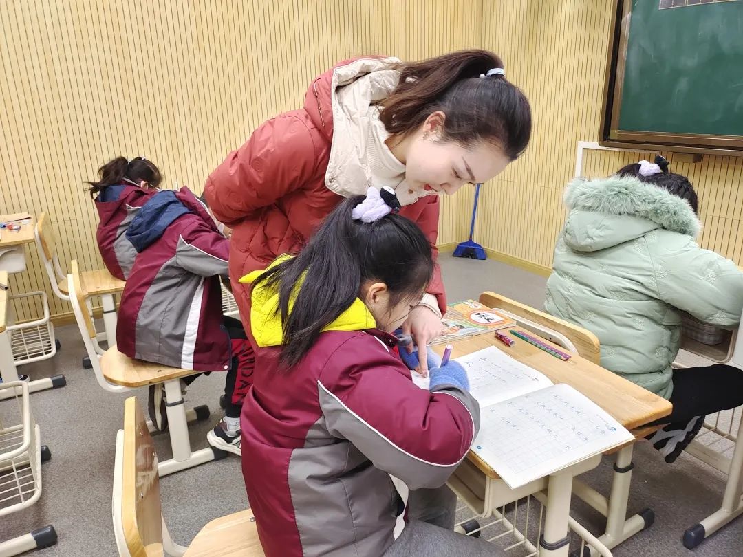 语文2_html_6887c957.jpg