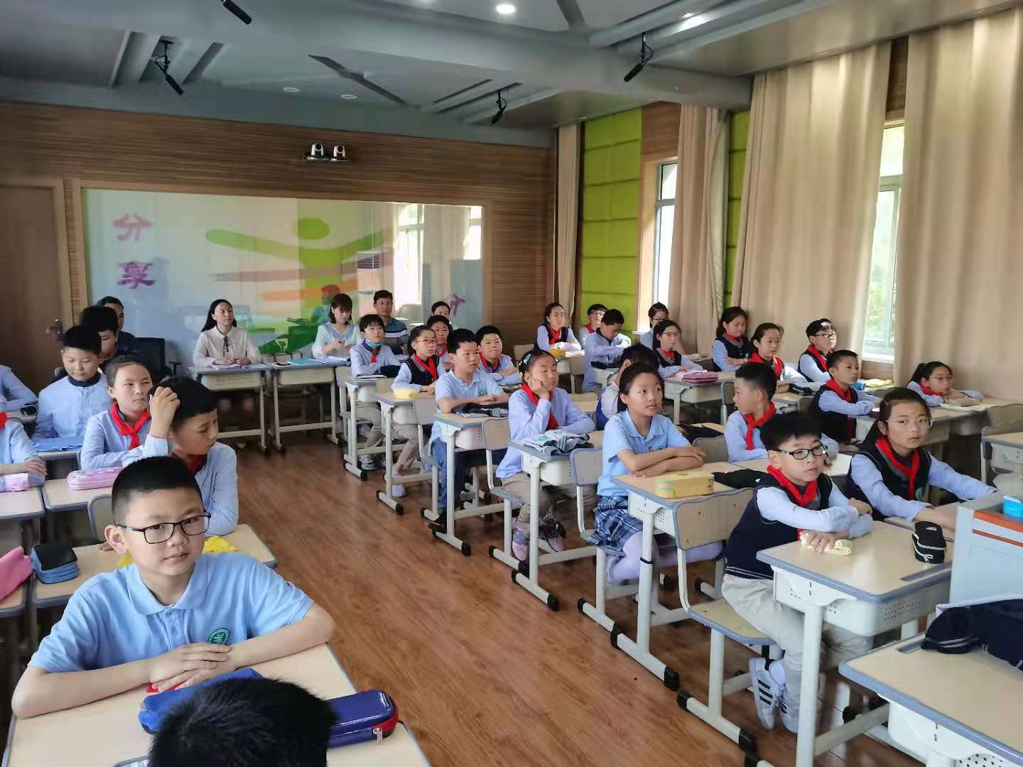 苏陕教育碰撞     宁商智慧同行_html_m30dab61e.jpg