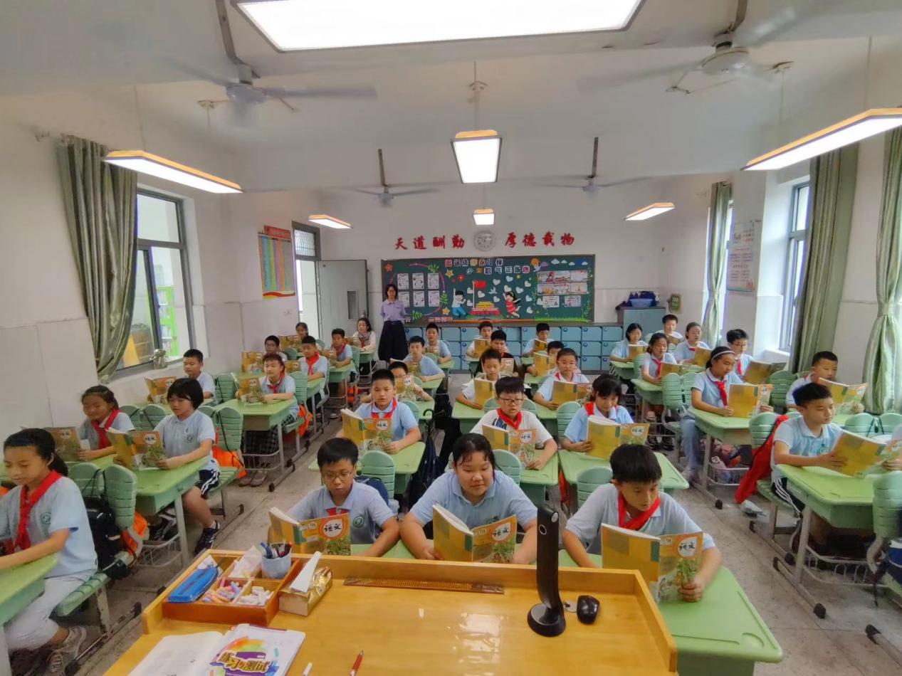 推普周活动报道2_html_m5982b5f3.jpg