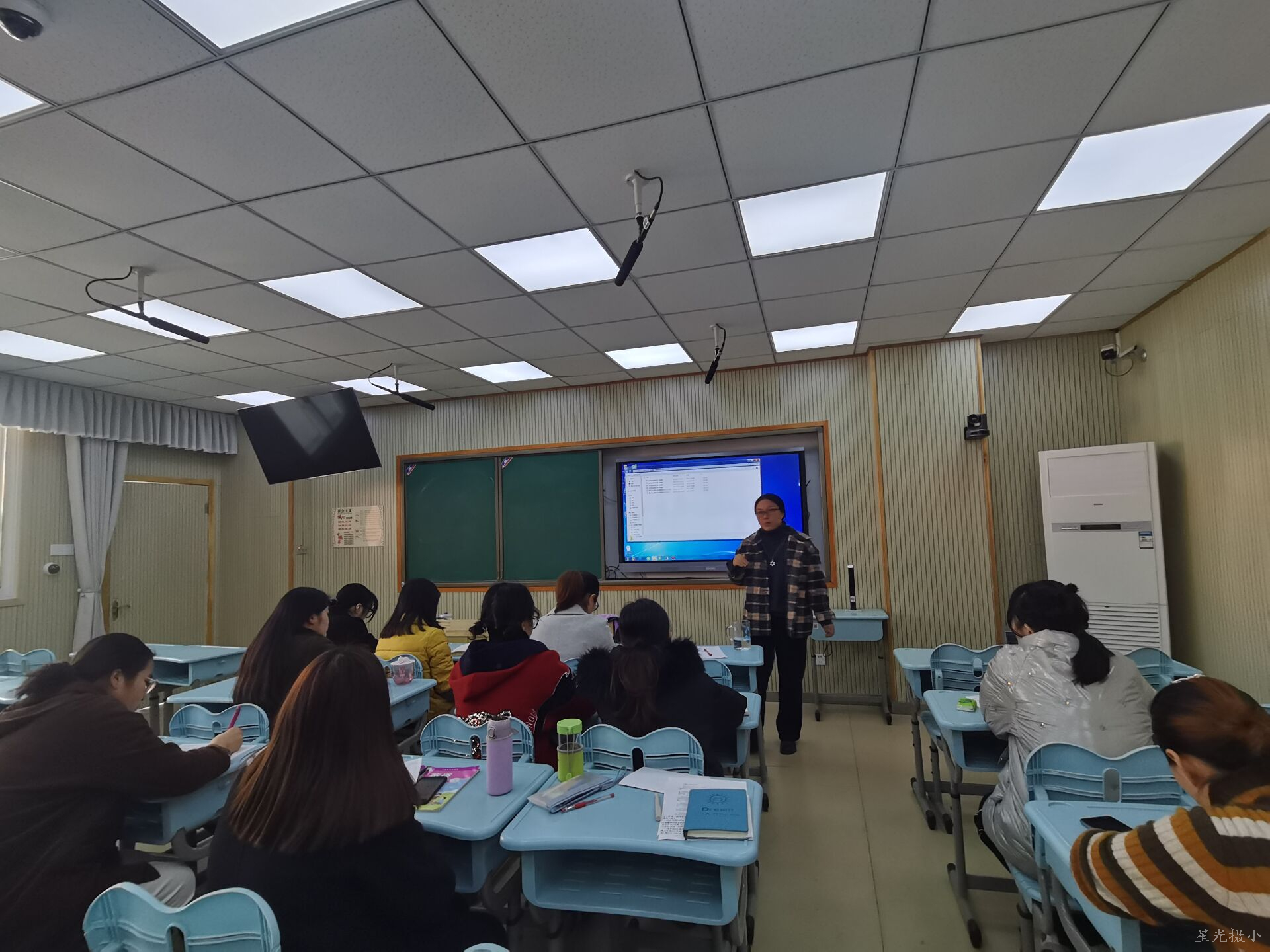 王娟校长指导发言.jpg