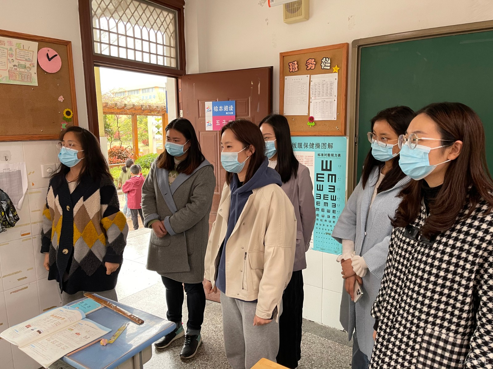 及呕吐物应急处置演练。.JPG