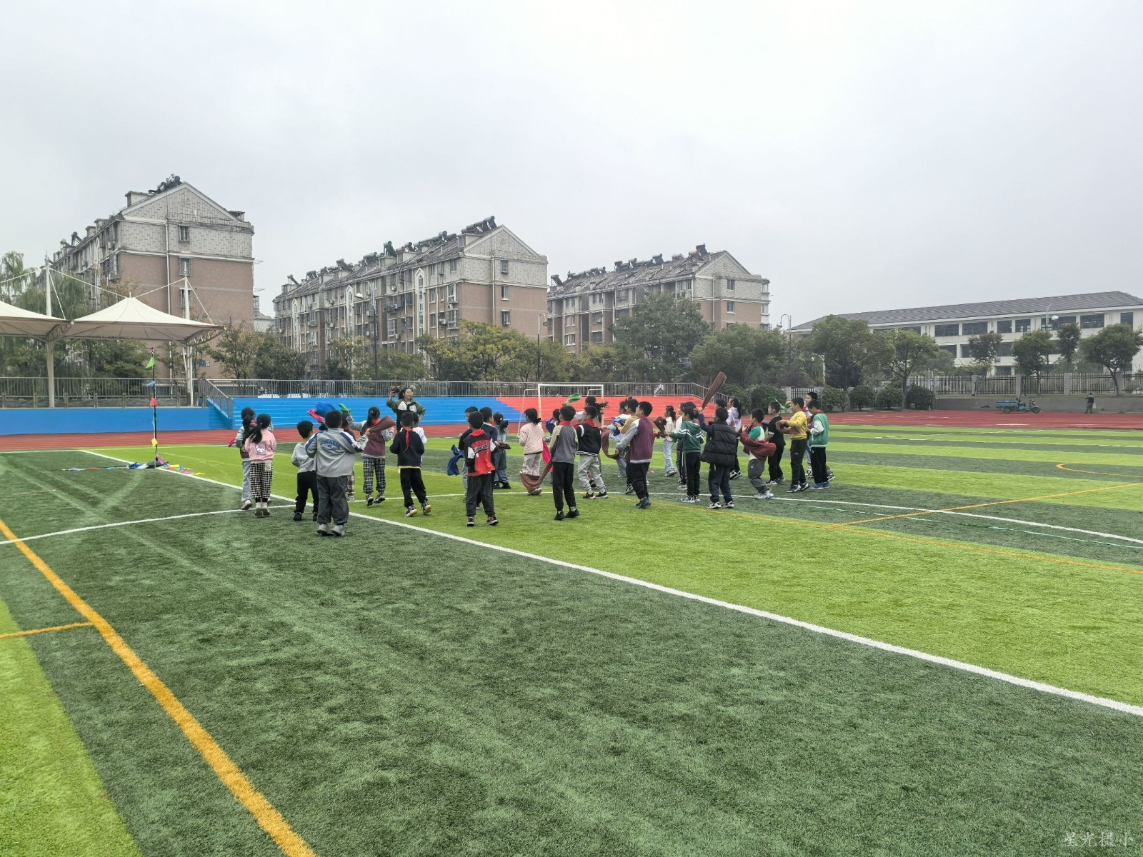 袁永雨上课2.jpg