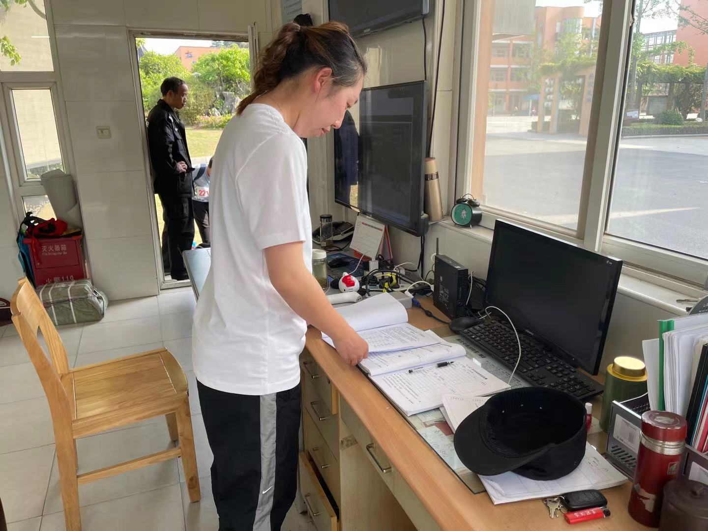 【星光摄小】《安全第一》——节假日前安全检查