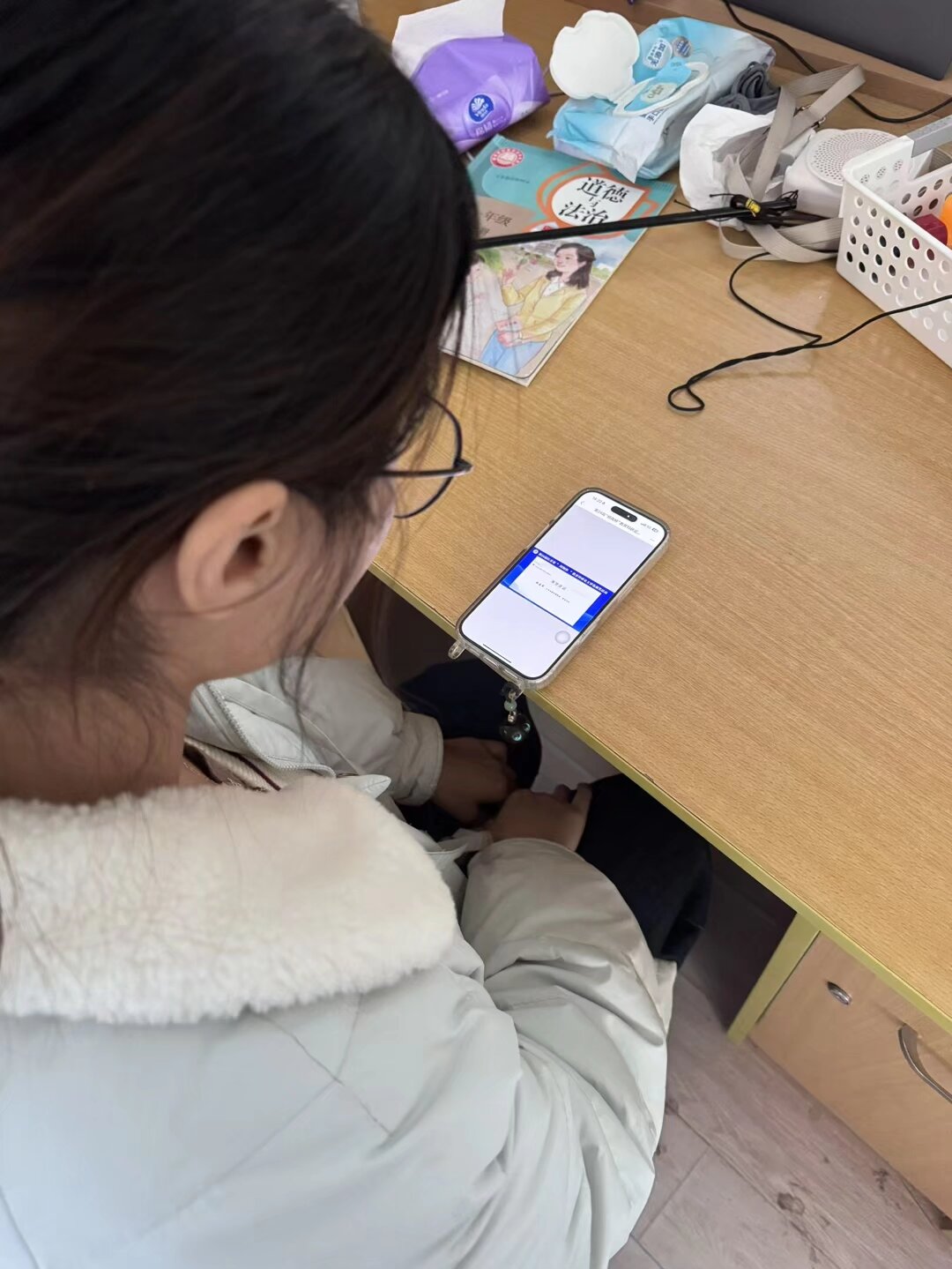 5.史文欣老师线上观摩.JPG 5.史文欣老师线上观摩.JPG