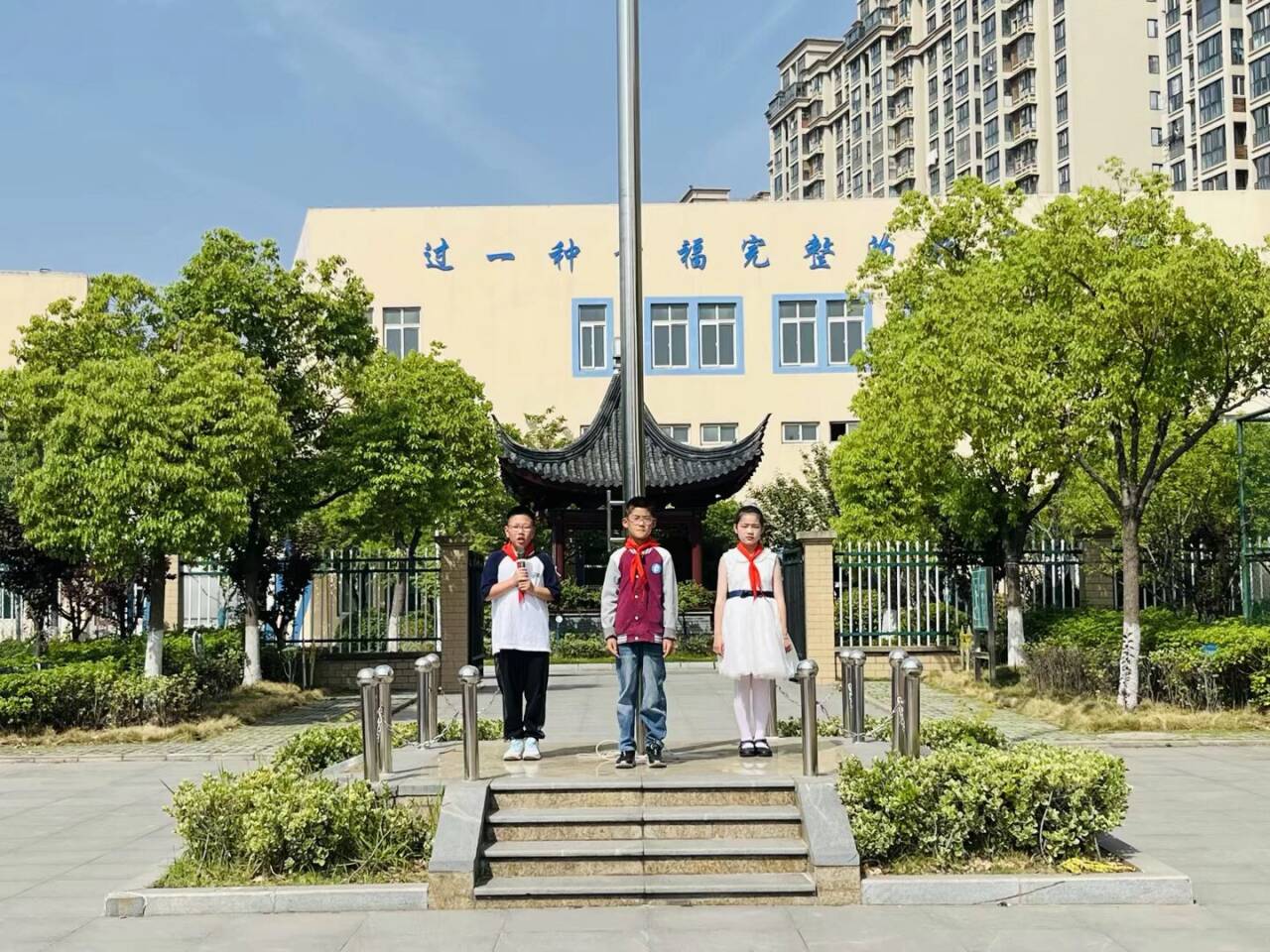 升旗手.jpg