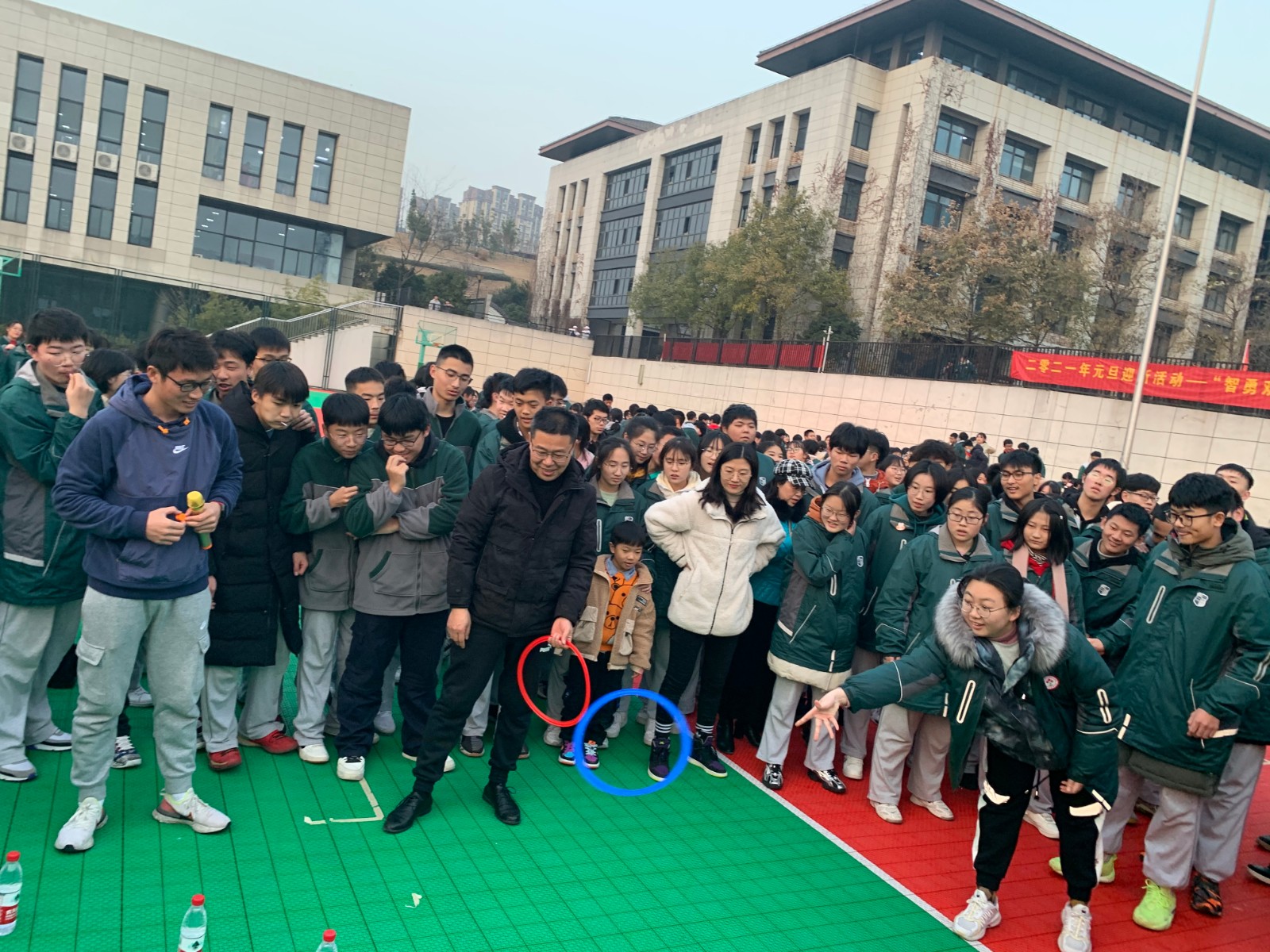 飞向目标.JPG