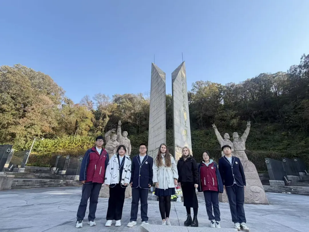 640 (10).webp.png 640 (10).webp.png