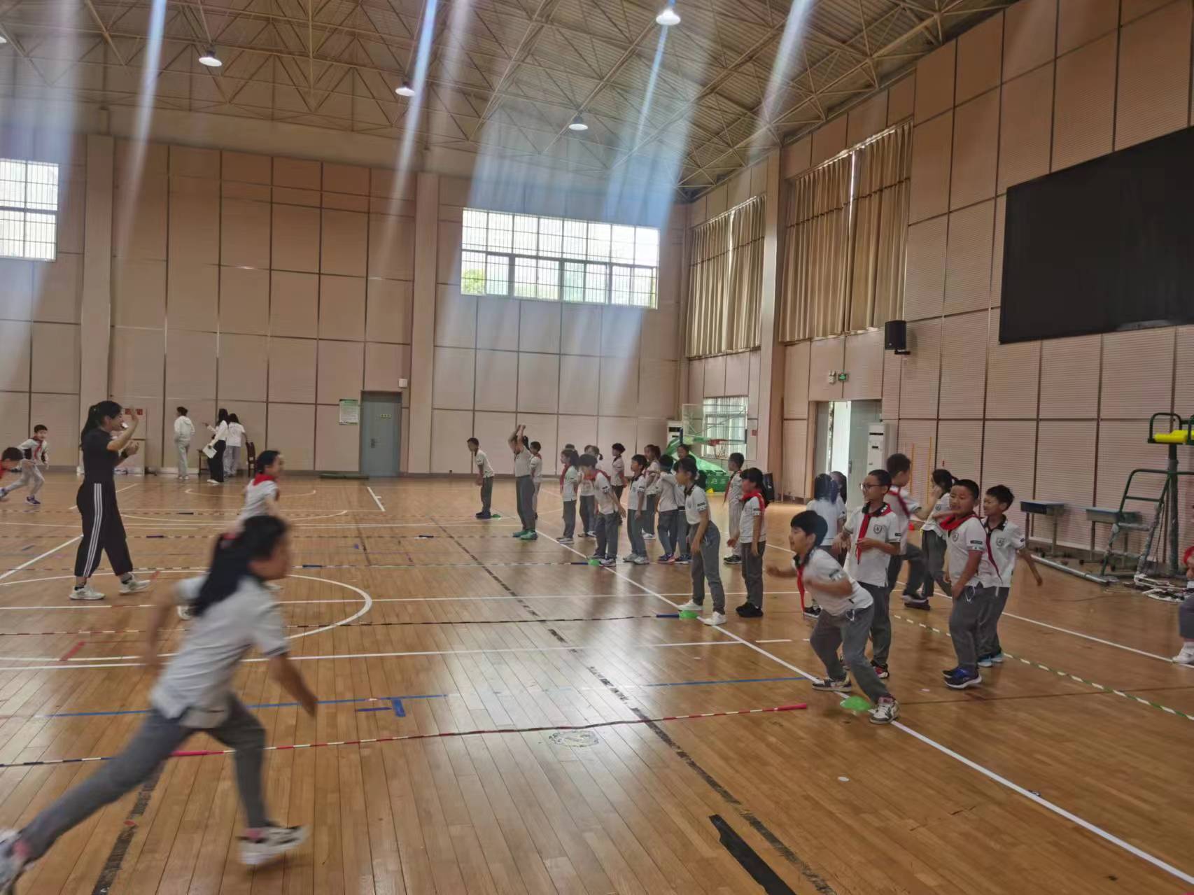 新闻报道7_html_m34a095a9.jpg